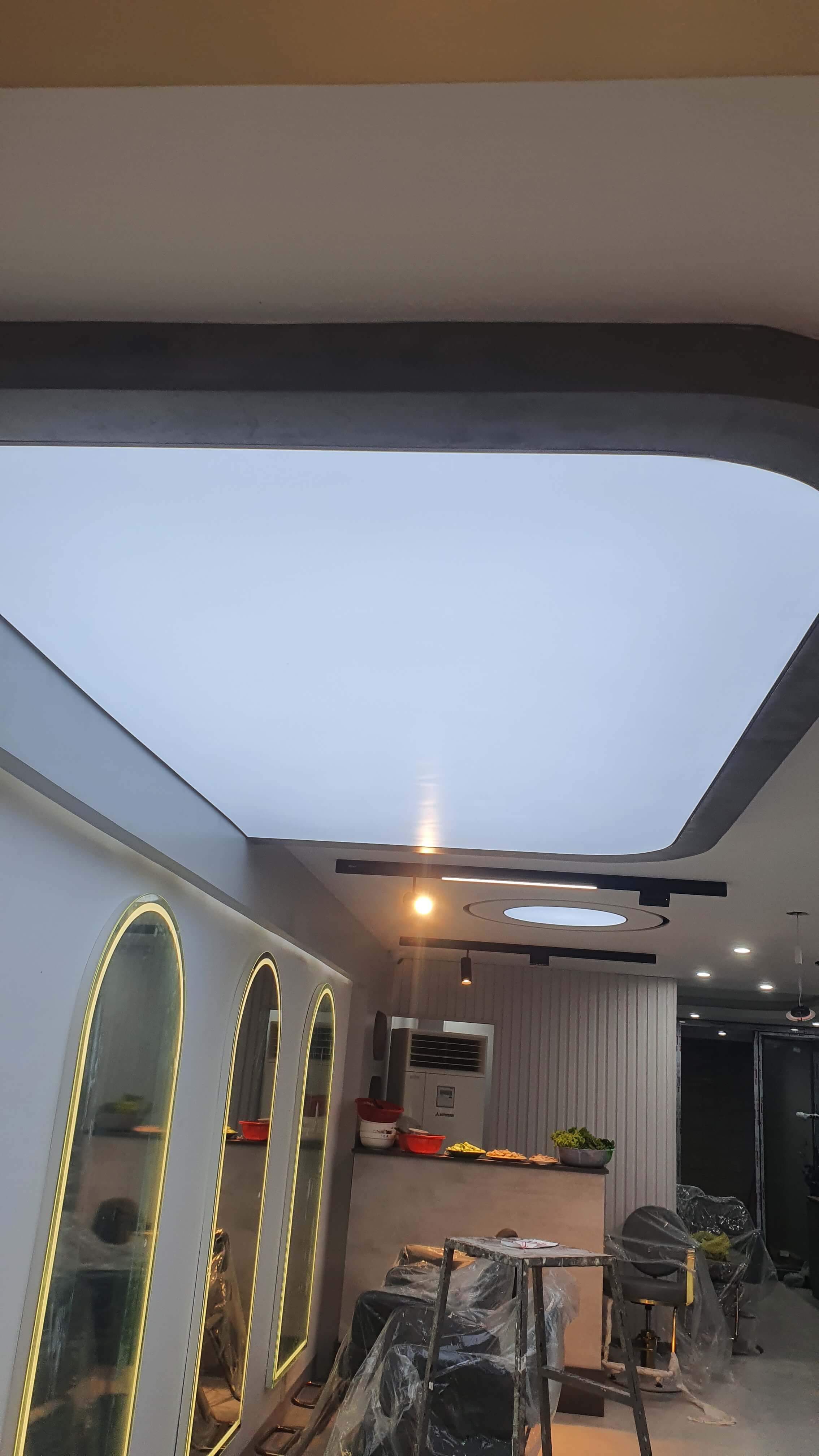 Ảnh tin tức Tấm Xuyên Sáng Là Gì? Cấu Tạo, Ứng Dụng & Báo Giá Mới Nhất 2025