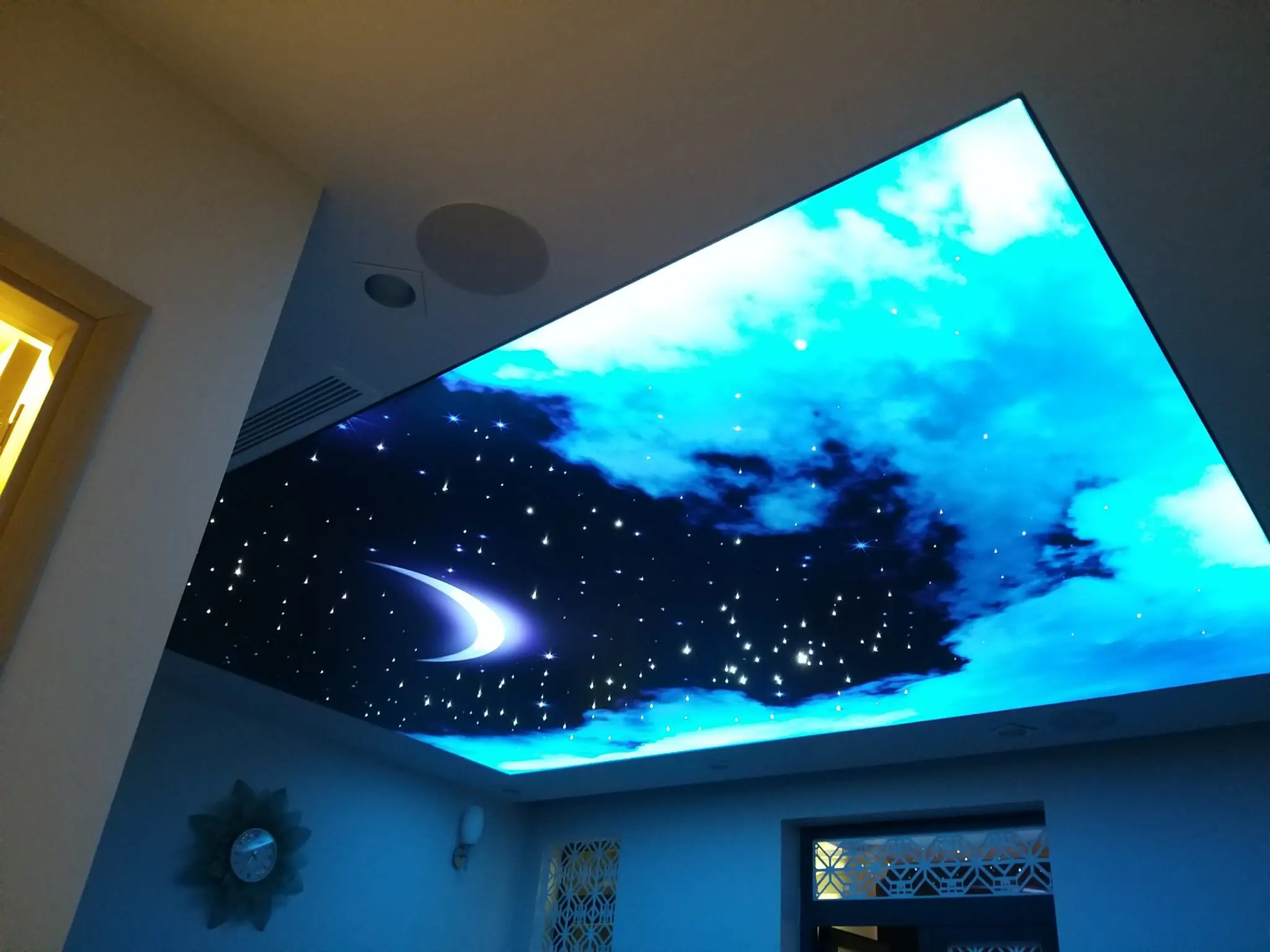 ảnh sản phẩm Thi Công Trần Sao Uy Tín-Nhanh Chóng-Giá Thành Hợp Lý